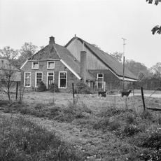 Huis te Glimmen, zuidelijk schathuis