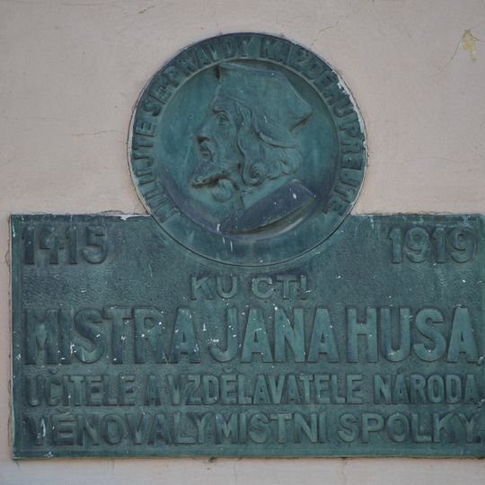 Pamětní deska Mistra Jana Husa v Radčících
