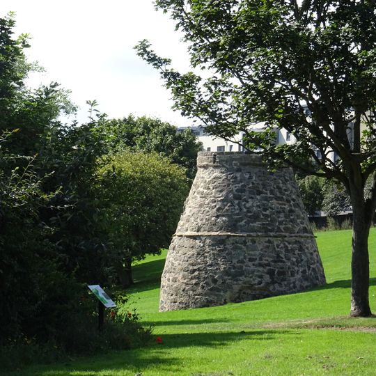 Lochend Castle dovecote