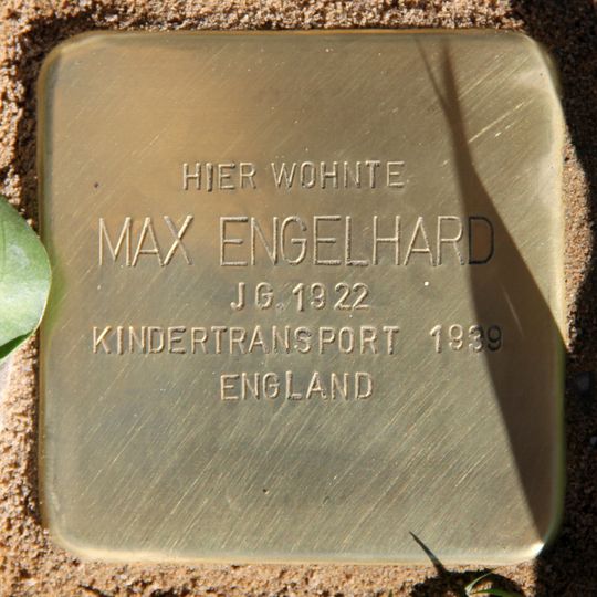 Stolperstein em memória de Max Engelhard