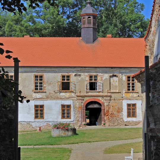 Třebešice Castle