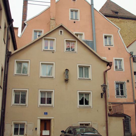 Wohnhaus, ehemalige Büchsenmacherei und Dompräbende