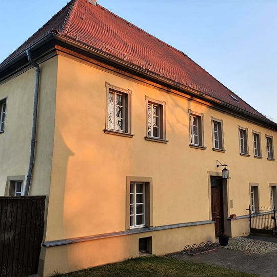 Kirchplatz 1, Brandis