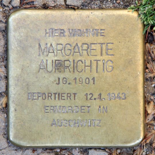 Stolperstein en memoria de Margarete Aufrichtig