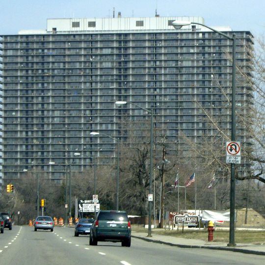 Jeffersonian Apartments