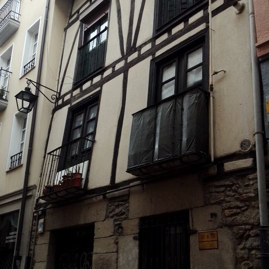 Casa Zapatería 85