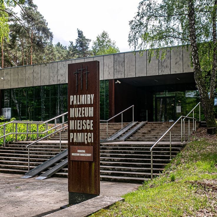 Muzeum – Miejsce Pamięci Palmiry