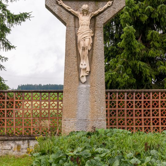 Kříž západně od Obrataně