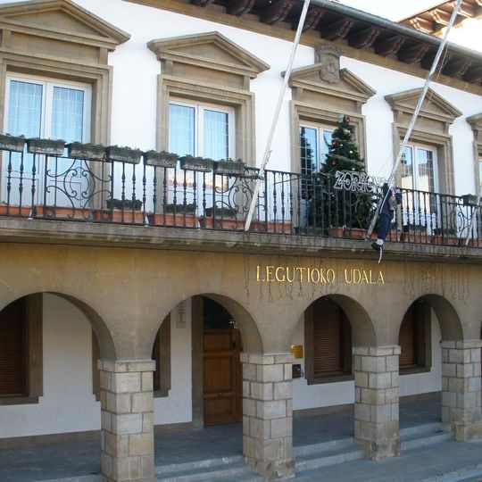 Casa consistorial de Legutio