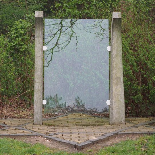 Monument op de Joodse begraafplaats