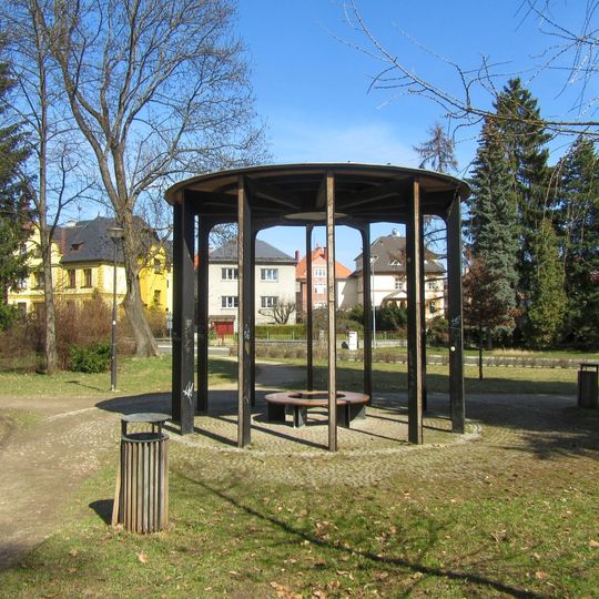 Altán v Jiráskových sadech v Šumperku