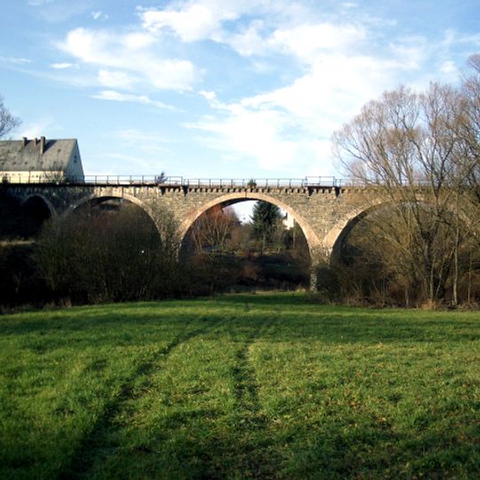 Eisenbahnbrücke über die Selbitz beim Schauensteiner Weg