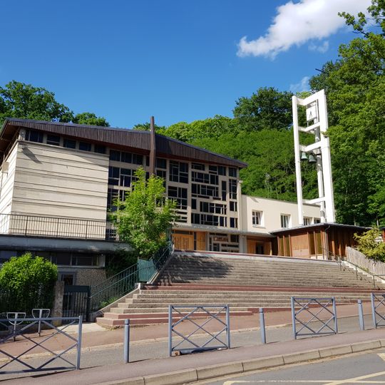 Église Sainte-Bernadette de Chaville