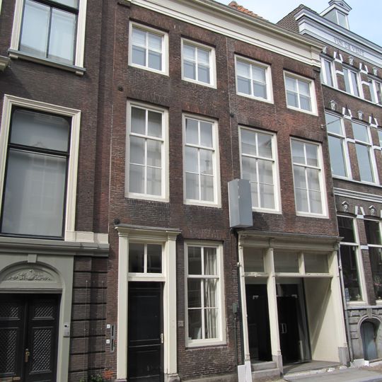 Wijnstraat 97, Dordrecht
