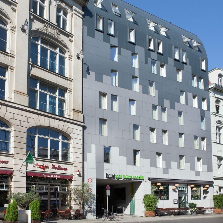 Hotel Gat Point Charlie