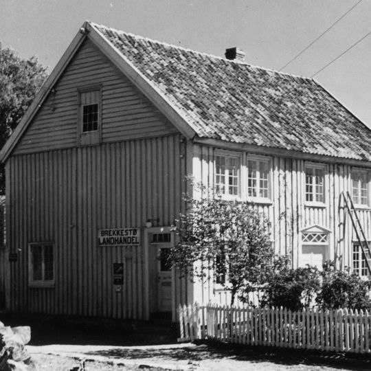 BREKKESTØ LANDHANDEL / poståpneri