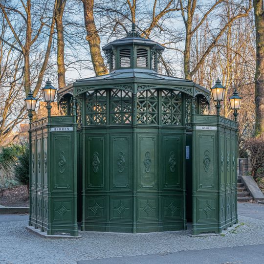 Café Achteck Rüdesheimer Platz