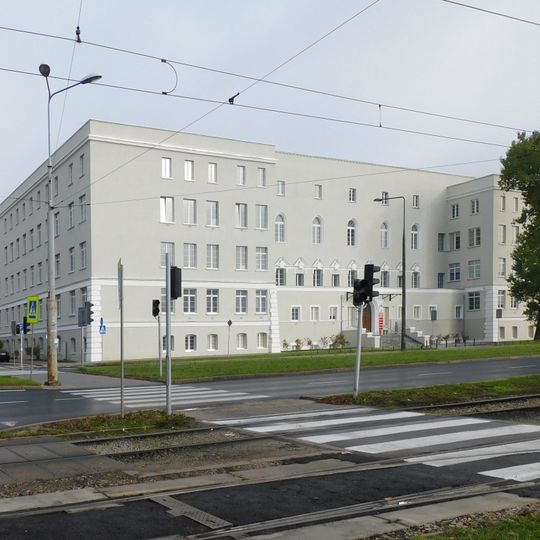 Gmach Wolnej Wszechnicy