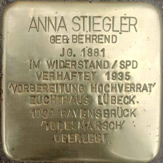 Stolperstein en memoria de Anna Stiegler