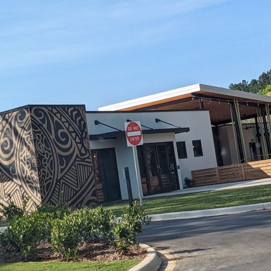 Pounders Hawaiian Grill - Crestview