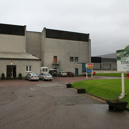 Tomintoul distillery