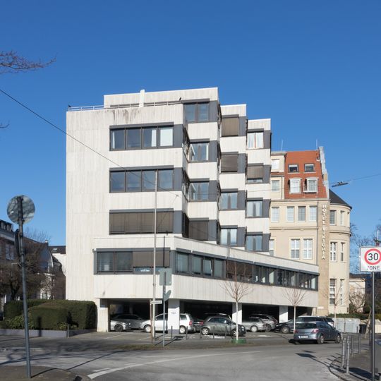 Worringer Straße 25