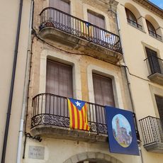 House in plaça de la Vila, 8