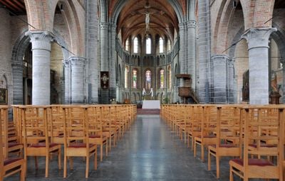 Interior 2