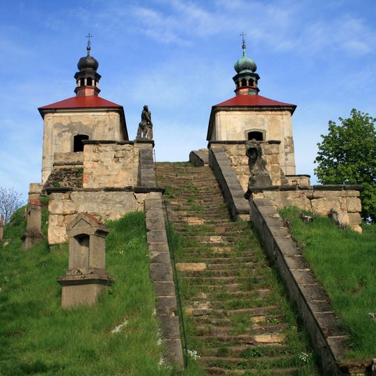 Calvary in Ostré