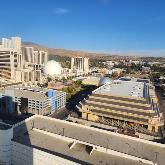 Reno Suites