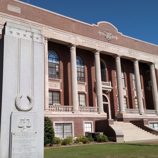 Lonoke County Courthouse