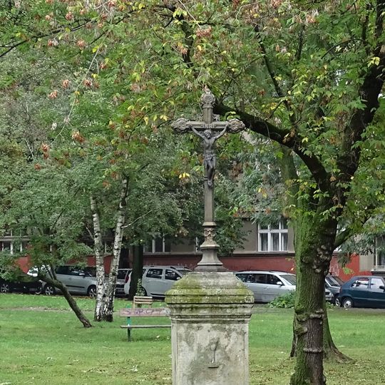 Crucifix at náměstí OSN