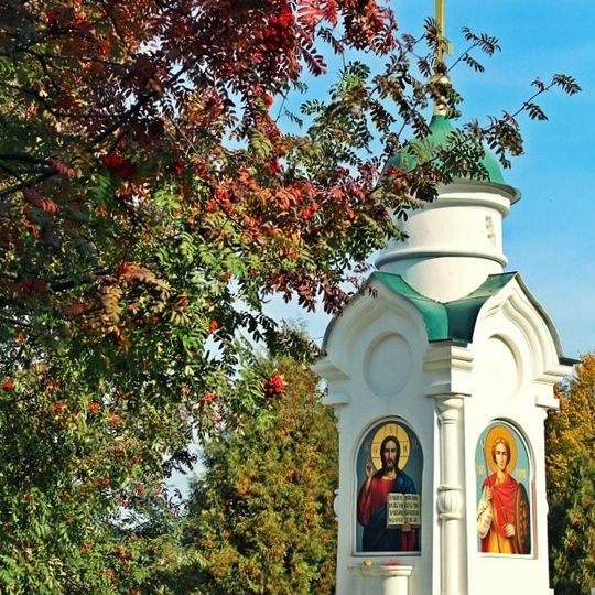 Воинское кладбище, на котором захоронено 438 советских воинов, умерших от ран в госпиталях в годы Великой Отечественной войны 1941-1945г.