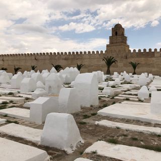 Awlad Farhan cemetery