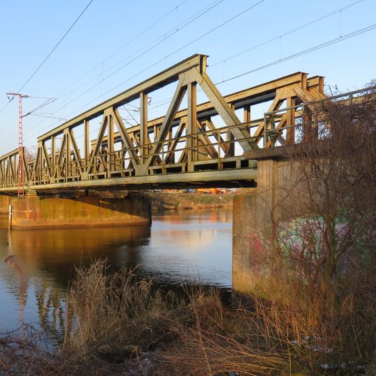 Bremen-Burg railway bridge