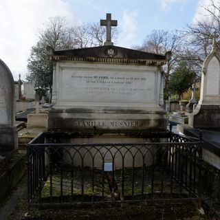 Grave of Musnier