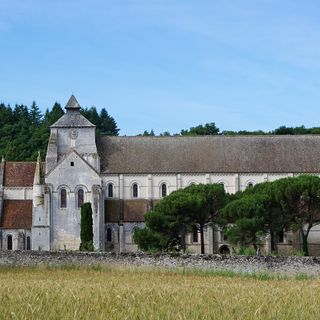 Église Notre-Dame-du-Bien-Mourir, abbaye Notre-Dame de Fontgombault