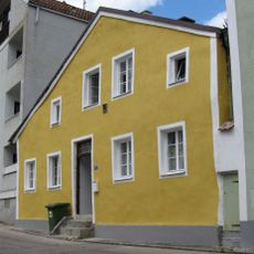 Kleines Wohnhaus