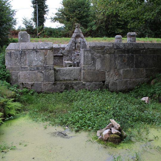 Fontaine Saint-Jean de Plouaret