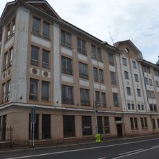 Provozní budova Karnoly - vzorkovna s halou