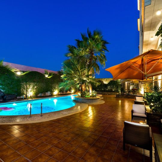 Boudl Al Shatea Hotel