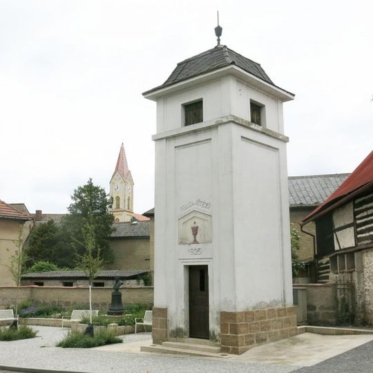 Kaple v Mělnické ulici ve Mšeně