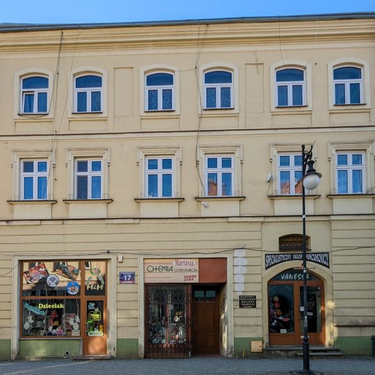 Grodzka 17