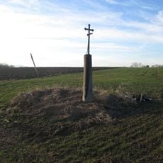 Kříž východně od Horního Valdorfu