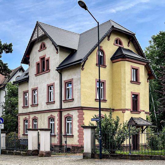 Bahnhofstraße 43, Grimma