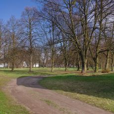 Teren folwarku w Świerklańcu z komponowaną zielenią