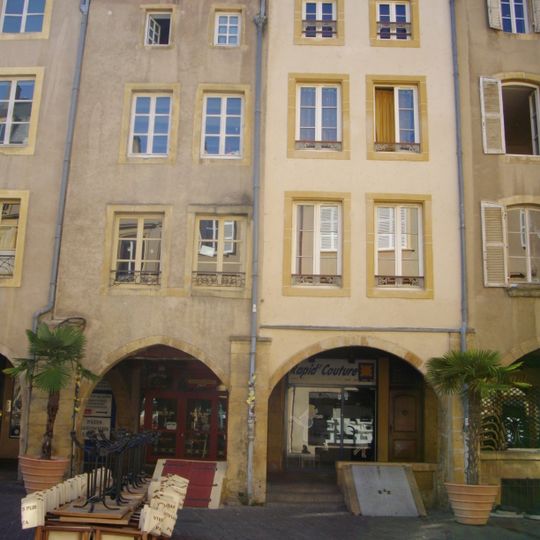 Maison, 15 place Saint-Louis