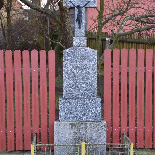 Kříž u domu 27 v Kozlanech