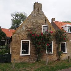 Burgemeester Waldastraat 15, Nes