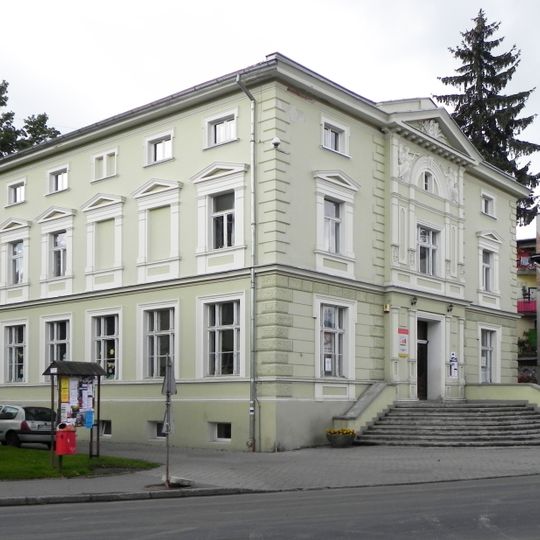 5 Staromłyński Square in Lądek-Zdrój